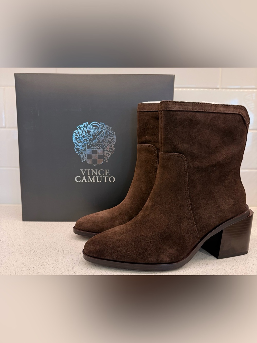 Vince Camuto Kortimy Suede Water Repellent Boots Root Beer Verona 8.5W Women